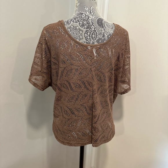 Women Kirra Sz: M Brown Loose Fit Lace Back Boxy Oversized Lightweight Flowy Top - Picture 2 of 16